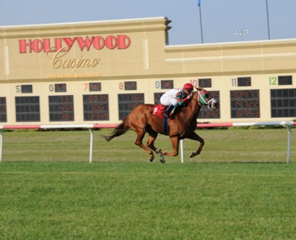 Tightend Touchdown PA Governor's Cup 6-1-13 - B & D Photography scaled