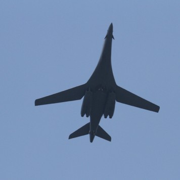plane-1686