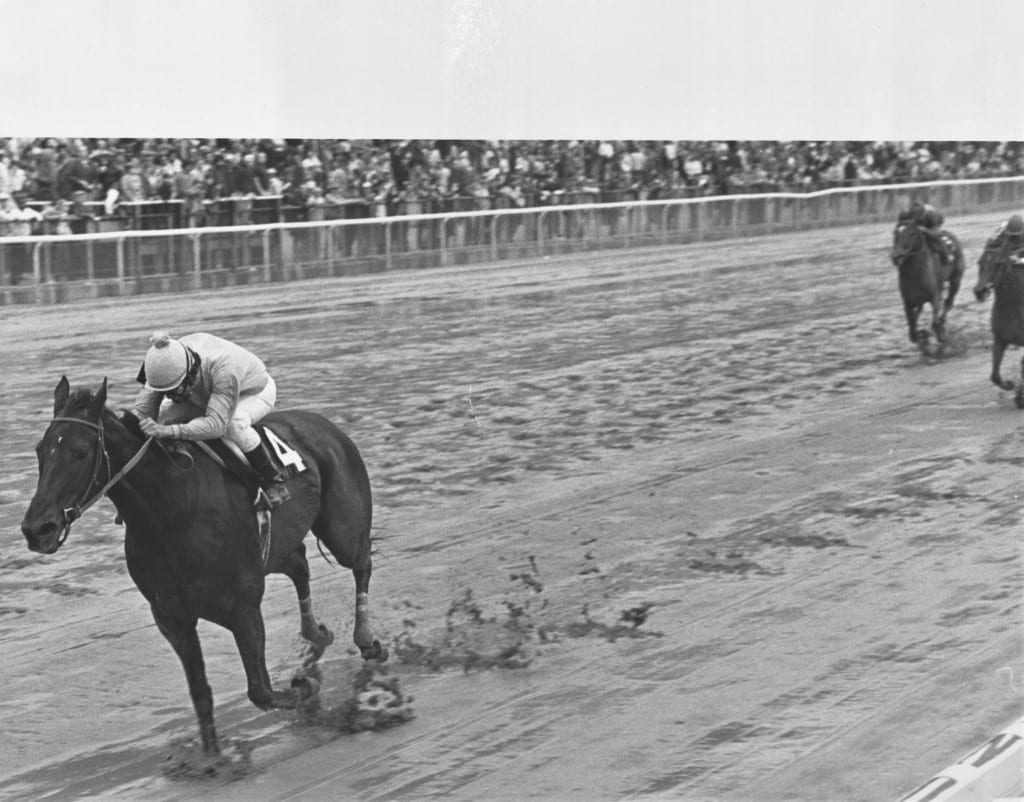 Keeneland Library Thoroughbred Times Collection Love Sign Reuben Hernandez up� Hempstead Hdcp 1982 Love Sign