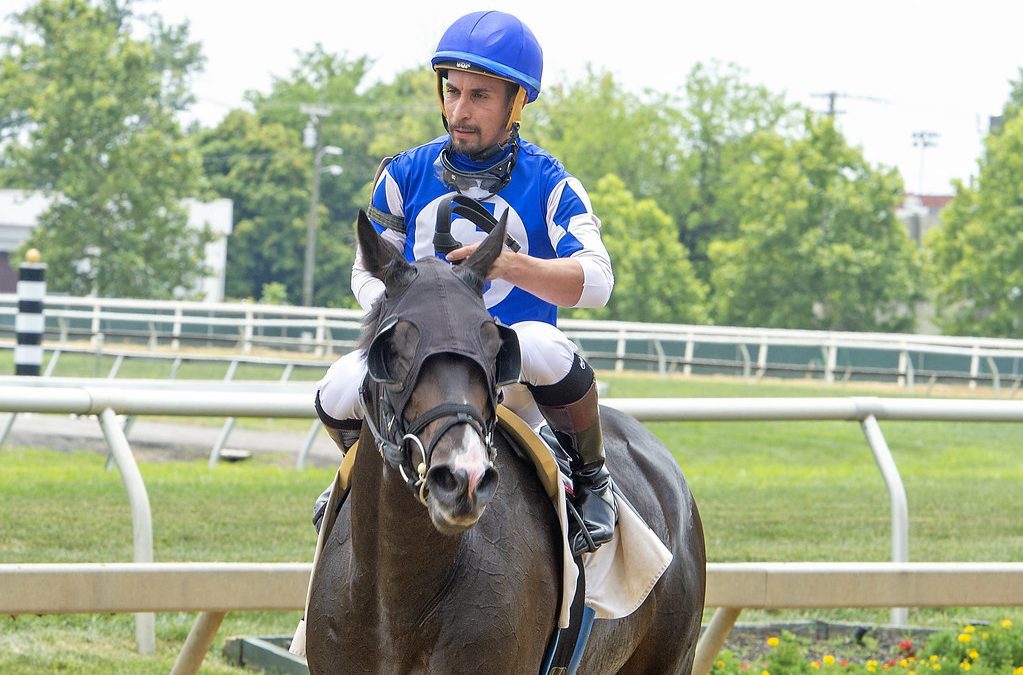 1000 wins for Ruben Silvera