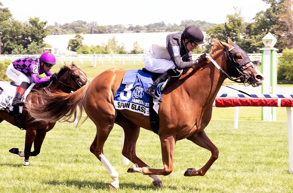Clean trips to stakes wins for Spun Glass, Alottahope