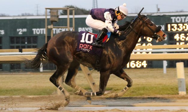 Parx: Empire House scores Mrs. Claus upset
