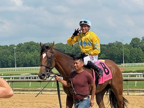 Daniel Centeno makes early impact at Colonial Downs